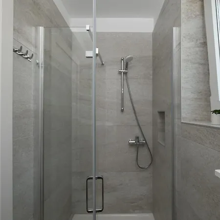 Βίλα Family House Korina *