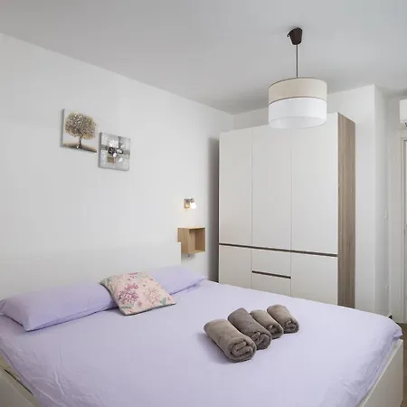 Family House Korina Βίλα Vodnjan